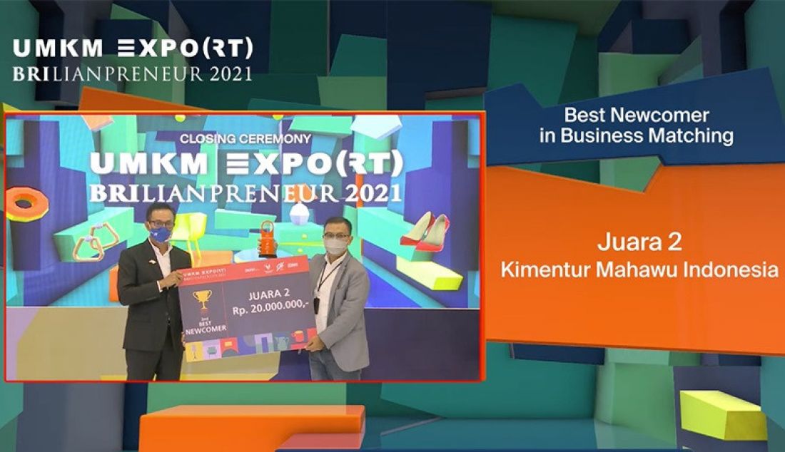 Penutupan UMKM EXPO(RT) BRILIANPRENEUR 2021 berlangsung sangat keren. Acara yang digagas PT Bank Rakyat Indonesia (BRI) itu menampilkan hiburan, seperti penampilan Tulus. - JPNN.com