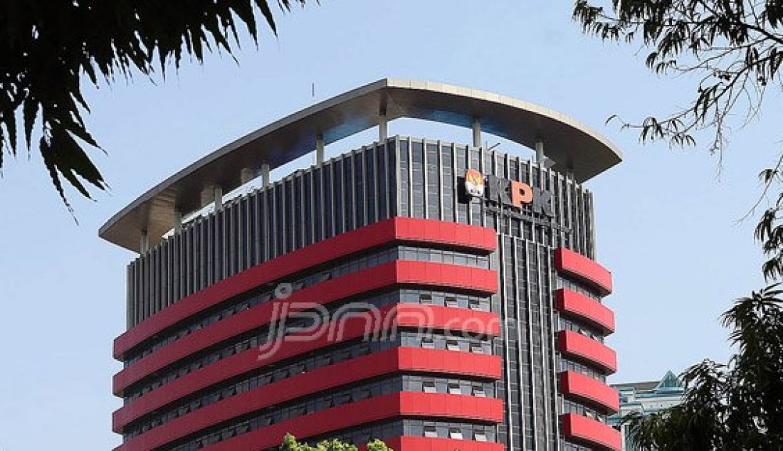 Gedung Baru Komisi Pemberantasan Korupsi (KPK) telah diresmikan Presiden Joko Widodo, Kuningan, Jakarta Selatan, Selasa (29/12). KPK berencana pindah ke gedung baru awal Bulan Maret tahun depan. Foto: Ricardo/JPNN.com - JPNN.com