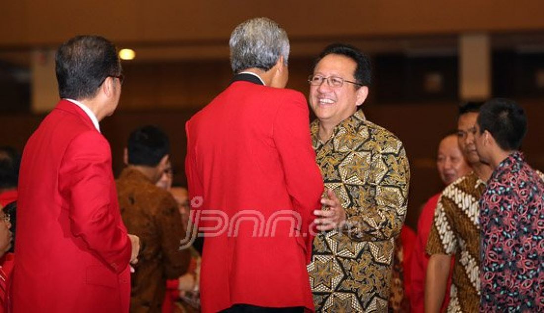 Ketua DPD Irman Gusman saat menghadiri Rapat Kerja Nasional I PDIP di Jakarta, Minggu (10/1). Foto: Ricardo/JPNN.com - JPNN.com