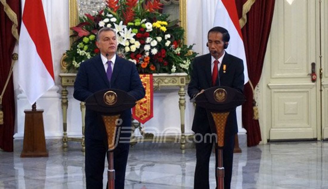 Presiden Joko Widodo dan Perdana Menteri Republik Hongaria Victor Orban di Istana Merdeka, Senin (1/2). Foto: Natalia/JPNN.com - JPNN.com