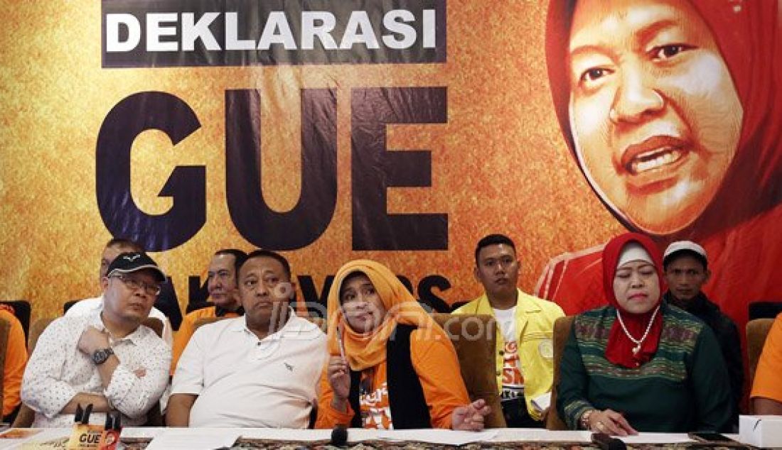 Jakarta Love Risma (Jaklovers) menggelar deklarasi dukungan kepada Bu Risma, Jakarta, Kamis (21/7). Jaklovers meminta Bu Risma untuk memimpin Jakarta. Foto: Ricardo/JPNN.com - JPNN.com