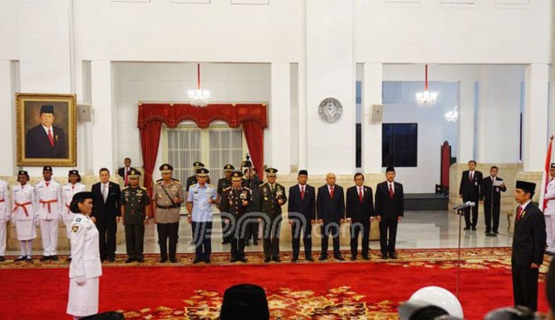 Pengukuhan Pasukan Pengibar Bendera Pusaka (Paskibraka) HUT Kemerdekaan RI ke 71 oleh Presiden Joko Widodo di Istana Negara, Jakarta, Senin (15/8). Foto: Natalia/JPNN.com - JPNN.com