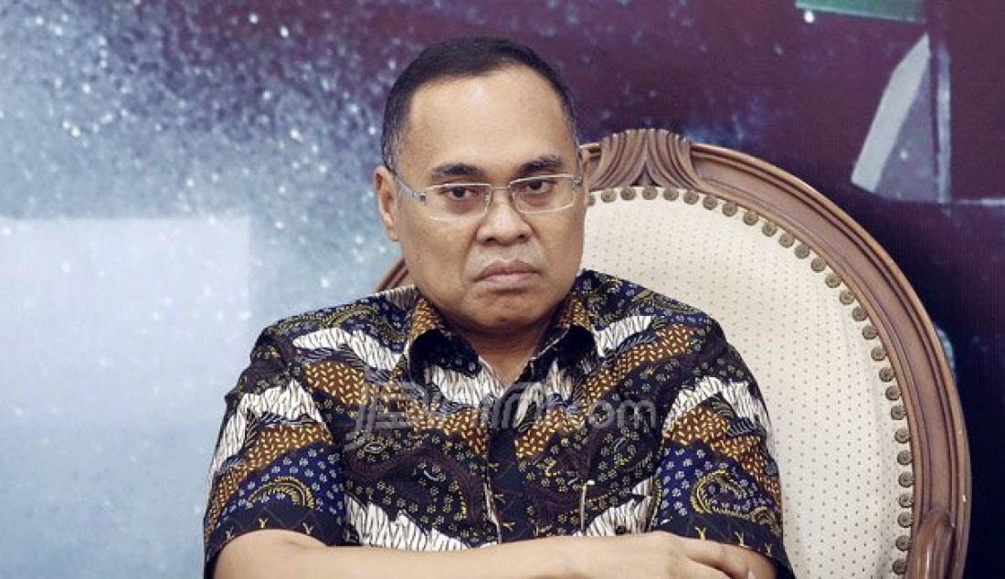 Guru Besar Hukum Internasional UI Prof Dr Hikmahanto Juwana pada diskusi bertema 'Revisi UU No 12 Tahun 2016' tentang Kewarganegaraan, Jakarta, Selasa (23/8). Foto: Ricardo/JPNN.com - JPNN.com