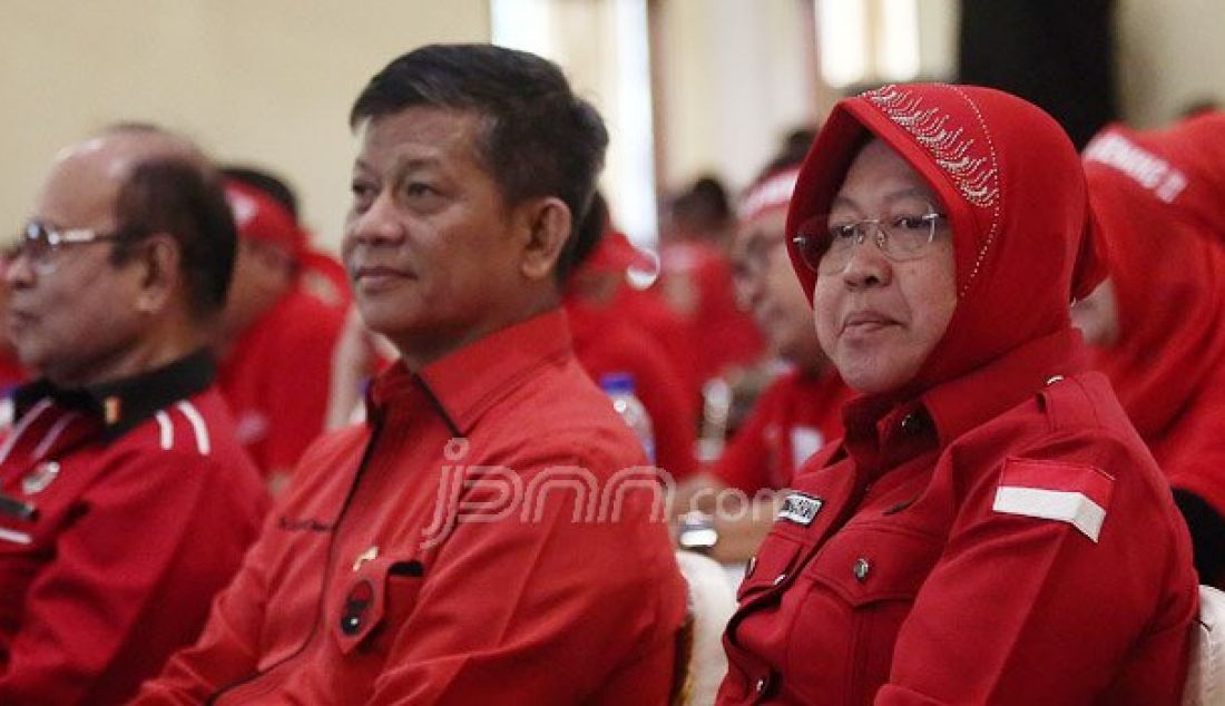 Wali kota Surabaya Tri Rismaharini menjadi pembicara pada sekolah calon kepala daerah angkatan ke-2 di Wisma Kinasih, Depok, Jawa Barat, Selasa (6/9). Foto: Ricardo/JPNN.com - JPNN.com