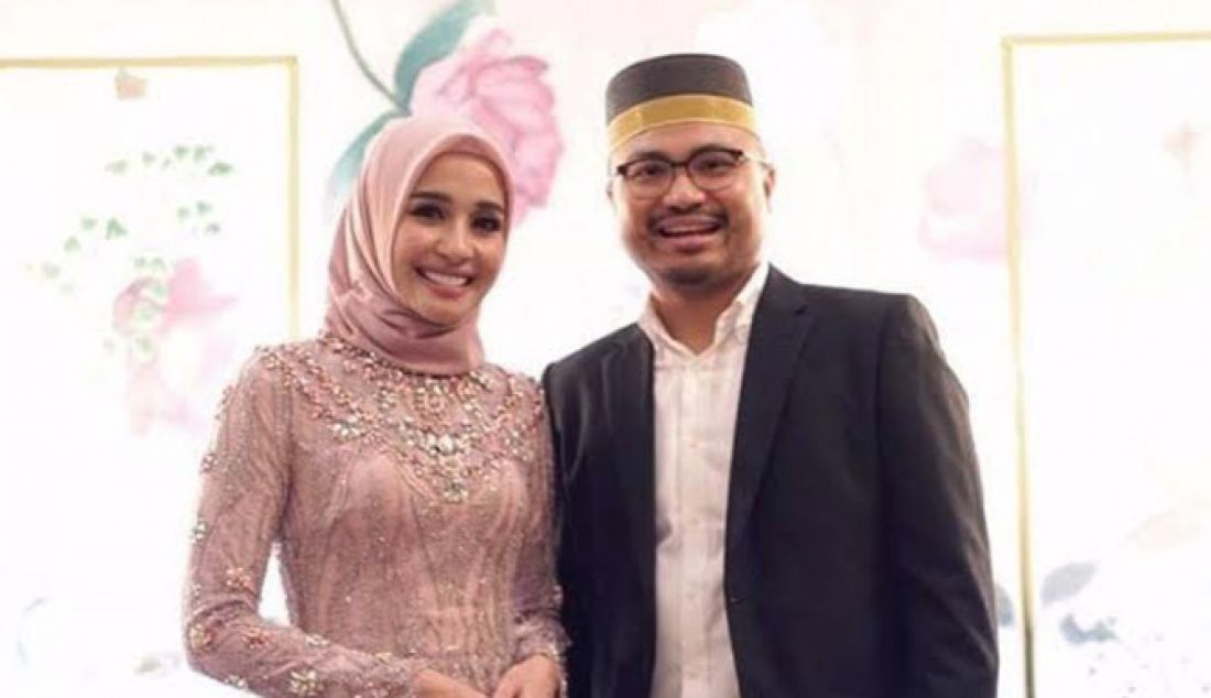 SERASI: Laudya Chynthia Bella dan Afifuddin Suhaeli Kalla setelah acara lamaran pada Minggu (29/1) malam. - JPNN.com