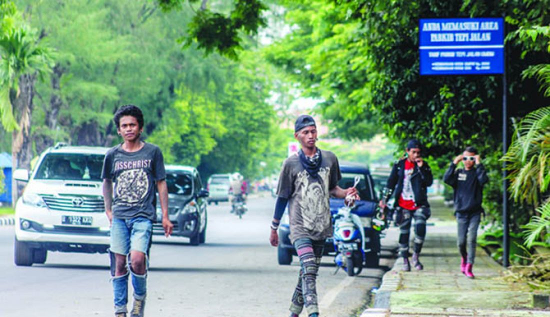 Kehadiran anak jalanan di Kota Kendari dianggap sebagai konsekuensi logis perkembangan sebuah kota. Jumlahnya yang terus bertambah, Pemkot Kendari berinisiatif untuk menyediakan rumah singgah bagi para anak jalanan tersebut. - JPNN.com