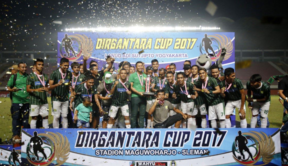 Persebaya berhasil menjuarai Dirgantara Cup setelah mengalahkan Cilegon United FC pada babak final di Stadion Maguwoharjo, Sleman, kemarin (8/3). - JPNN.com