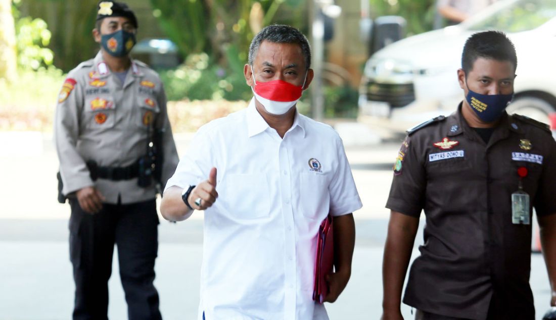 Ketua DPRD DKI Jakarta Prasetyo Edi Marsudi saat tiba di Gedung KPK, Jakarta, Selasa (21/9). - JPNN.com