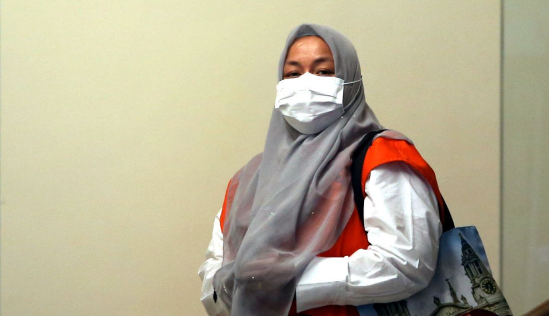 Bupati nonaktif Kolaka Timur Sulawesi Tenggara (Sultra) Andi Merya Nur menjalani pemeriksaan lanjutan di Gedung KPK, Jakarta, Senin (25/10). - JPNN.com