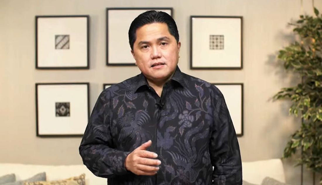 Menteri BUMN Erick Thohir saat membuka pameran virtual Lokal Keren Jatim yang diselenggarakan PT Bank Rakyat Indonesia (BRI) Tbk memamerkan produk-produk berkualitas. Acara tersebut diselenggarakan secara online pada 1-31 Agustus 2021. - JPNN.com