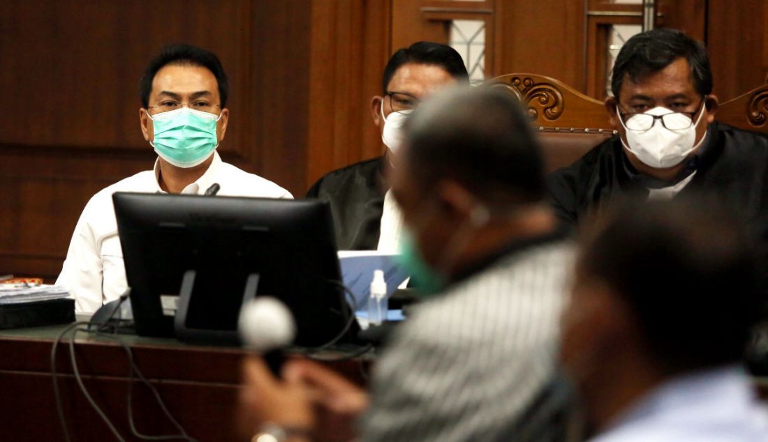 Azis Syamsuddin menjalani sidang lanjutan kasus suap. - JPNN.com