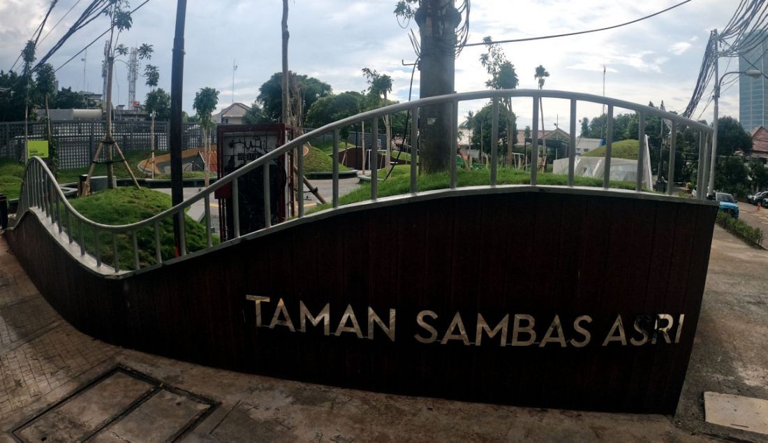 Suasana Taman Sambas Asri di Jakarta, Senin (10/1). - JPNN.com