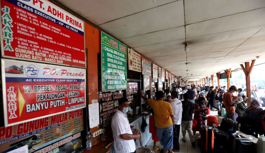 Suasana di Terminal Kalideres, Jakarta Barat, Senin (25/4). - JPNN.com