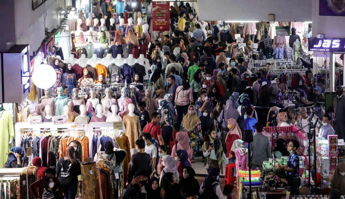 Aktivitas perdagangan di Pasar Tanah Abang, Jakarta Pusat, Kamis (28/4). - JPNN.com