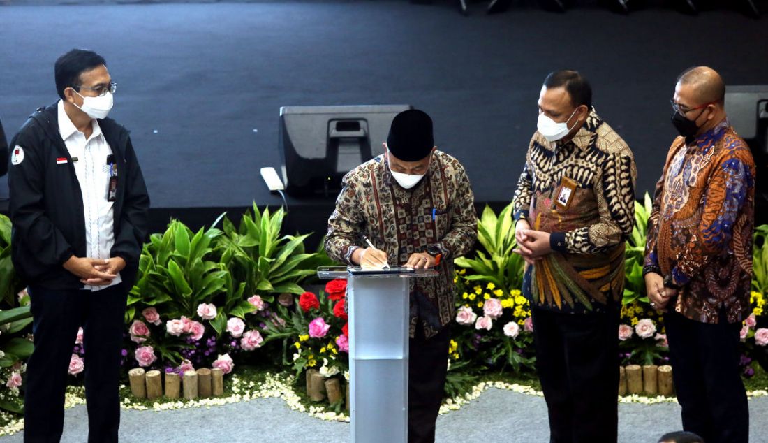 Presiden PKS Ahmad Syaikhu menghadiri Executive Briefing Politik Cerdas Berintegritas (PCB) Terpadu di Gedung KPK, Rabu (18/5). - JPNN.com