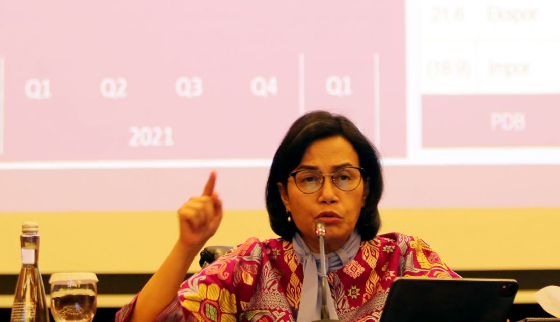 Menteri Keuangan Sri Mulyani di Kantor Kementerian Keuangan, Jakarta, Senin (23/5). - JPNN.com