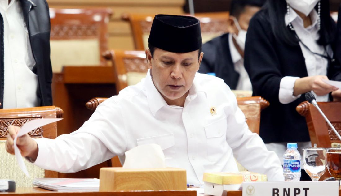 Kepala Badan Nasional Penanggulangan Terorisme (BNPT) Komjen Pol Boy Rafli Amar mengikuti rapat kerja dengan Komisi III DPR di Gedung DPR, Jakarta, Senin (30/5). Raker tersebut membahas RKA/RKP KL Pagu Indikatif TA 2023. - JPNN.com