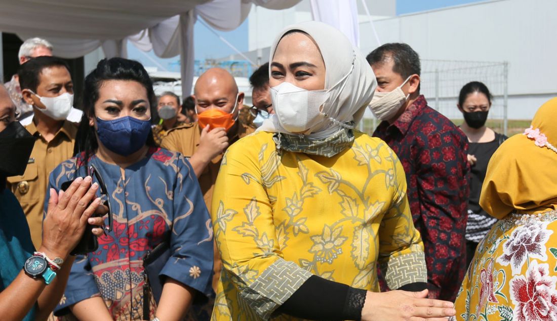 Bupati Karawang Cellica Nurrachadiana menghadiri peresmian Perluasan Kapasitas Produksi Milo dan instansi Boiler Biomassa di Pabrik Nestle, Karawang, Jawa Barat, Selasa (7/6). - JPNN.com