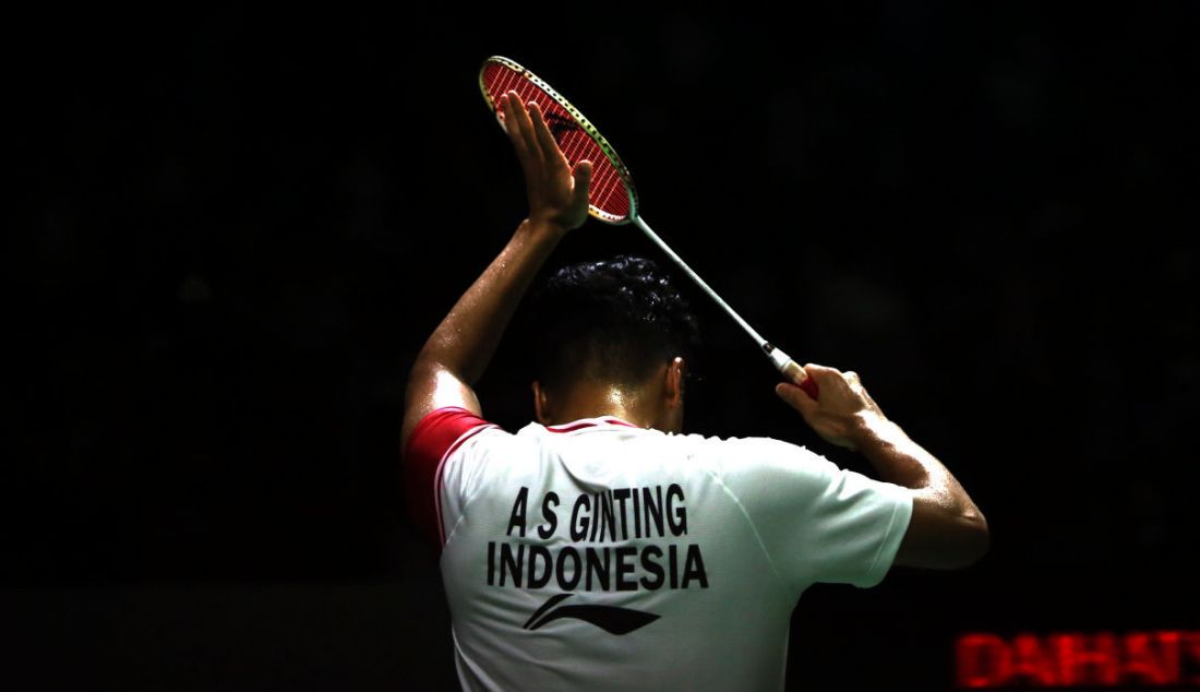 Tunggal putra Indonesia Anthony Sinisuka Ginting saat bertanding pada perempat final Daihatsu Indonesia Masters 2022 di Istora Senayan, Jakarta, Jumat (10/6). - JPNN.com