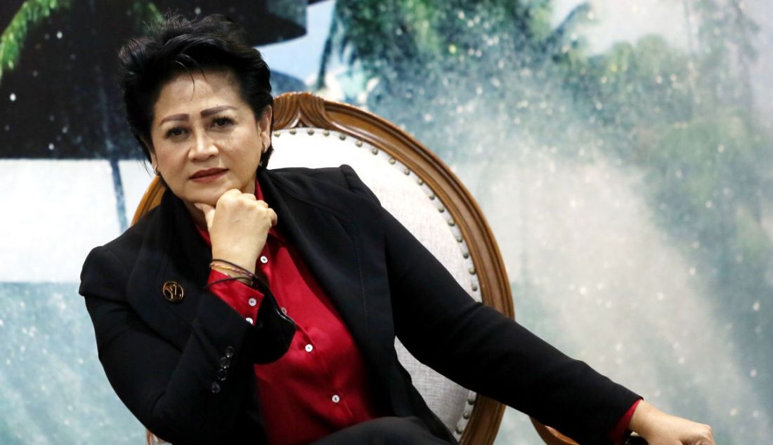 Pengamat pertahanan Militer Connie Rahakundini Bakrie menjadi pembicara Dialektika Demokrasi bertema Misi Damai Jokowi di Rusia - Ukraina, Efektifkah? di Jakarta, Kamis (30/6). - JPNN.com