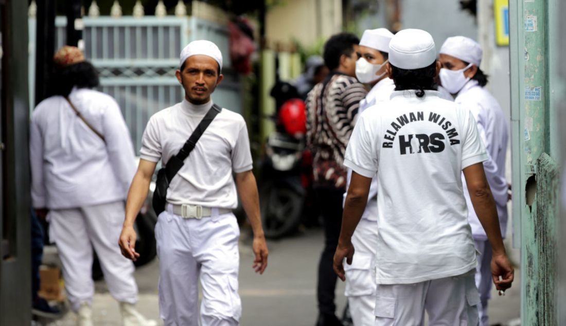 Suasana di sekitar kediaman Habib Rizieq di Petamburan, Jakarta, Rabu (20/7). - JPNN.com