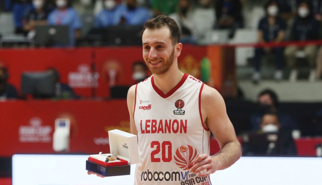 Pebasket Lebanon Wael Arakji meraih MVP pada FIBA Asia Cup 2022 di Istora Gelora Bung Karno, Senayan, Jakarta, Minggu (24/7). - JPNN.com