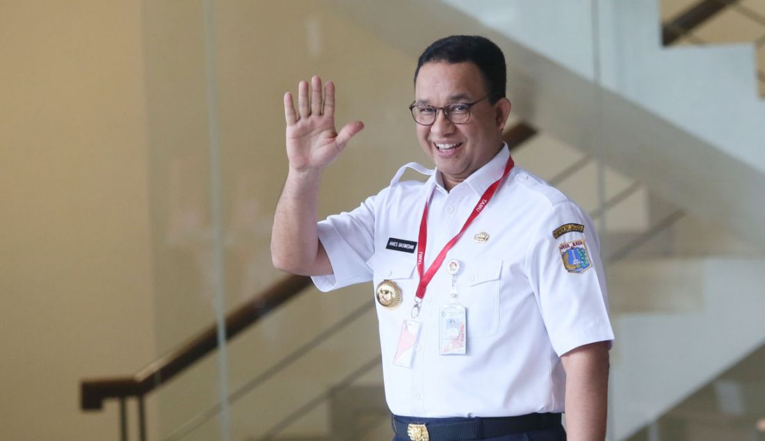 Gubernur DKI Jakarta Anies Baswedan menjalani pemeriksaan sebagai saksi kasus dugaan korupsi dalam penyelenggaraan Formula E, di gedung KPK, Jakarta, Rabu (7/9). - JPNN.com