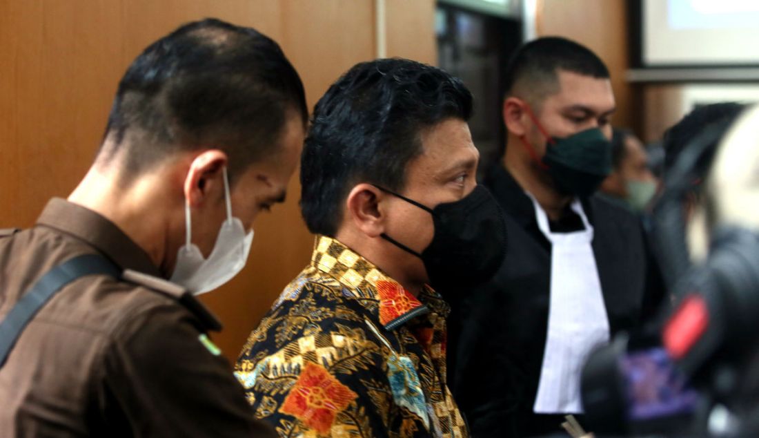 Terdakwa kasus pembunuhan berencana terhadap Brigadir Nopriansyah Yosua Hutabarat atau Brigadir J, Ferdy Sambo menjalani sidang dakwaan di Pengadilan Negeri Jakarta Selatan, Jakarta, Senin (17/10). - JPNN.com