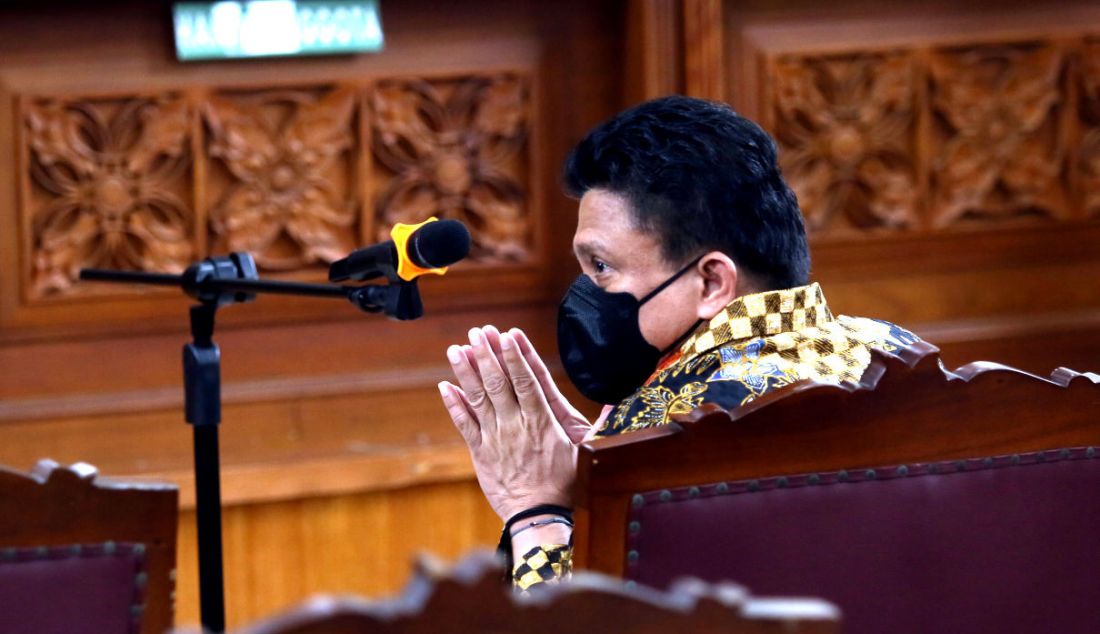 Terdakwa kasus pembunuhan berencana terhadap Brigadir Nopriansyah Yosua Hutabarat atau Brigadir J, Ferdy Sambo menjalani sidang dakwaan di Pengadilan Negeri Jakarta Selatan, Jakarta, Senin (17/10). - JPNN.com