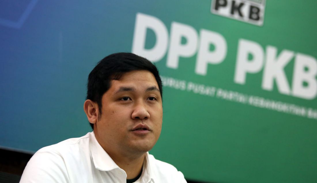 Jubir Muda PKB Michael Sinaga saat konferensi pers di Kantor DPP PKB, Jakarta, Sabtu (3/12). - JPNN.com