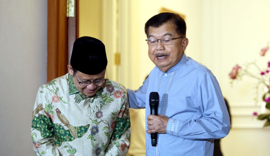 Ketua Umum PKB Muhaimin Iskandar bertemu dengan Wakil Presiden ke-10 dan ke-12 RI Jusuf Kalla di Jakarta, Sabtu (6/5). Muhaimin telah menjadwalkan kunjungan terhadap sejumlah mantan wakil presiden diawali dengan mengunjungi Jusuf Kalla, sebagai bagian dari safari politiknya. - JPNN.com