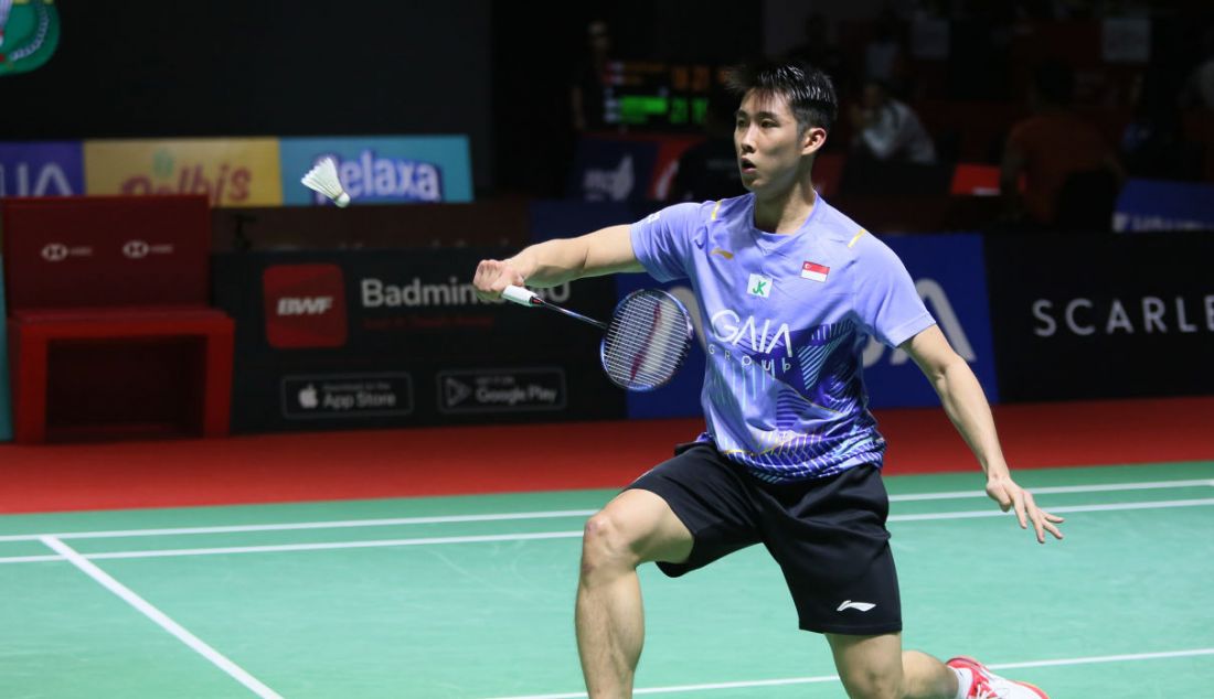 Tunggal putra Singapura Loh Kean Yew di Indonesia Open 2023, di Istora, Jakarta. - JPNN.com