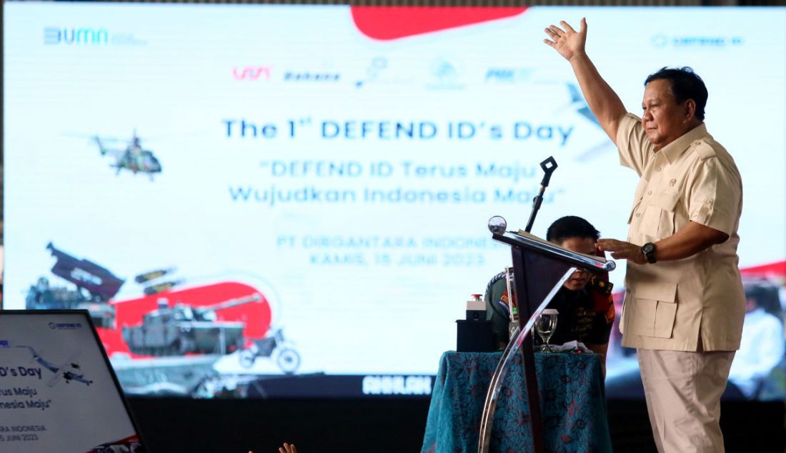 Menhan Prabowo Subianto menghadiri acara The 1st DEFEND ID’s Day di Hanggar PT Dirgantara Indonesia, Bandung, Jawa Barat, Kamis (15/6). - JPNN.com