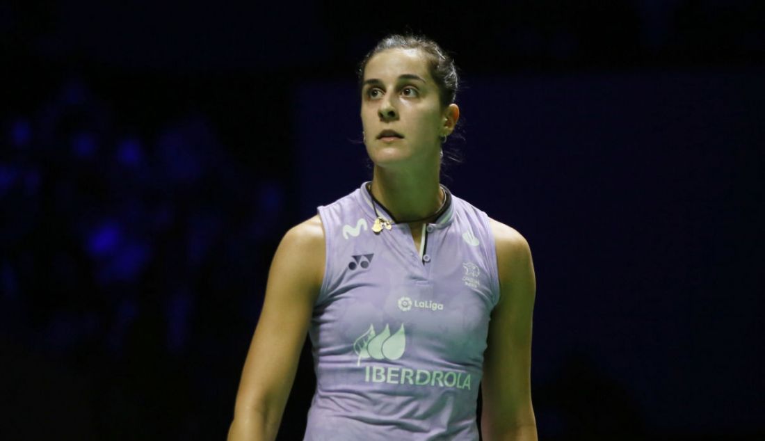 Tunggal putri Spanyol Carolina Marin saat melawan tunggal putri China Chen Yu Fei pada final Indonesia Open 2023 di Istora Senayan, Jakarta, Minggu (18/6). Carolina Marin kalah atas lawannya dengan skor 18-21 dan 19-21. - JPNN.com