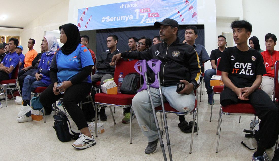 Sejumlah peserta saat menghadiri sharing session Pejuang Prestasi yang digelar oleh TikTok, Jakarta, Minggu (13/8). - JPNN.com