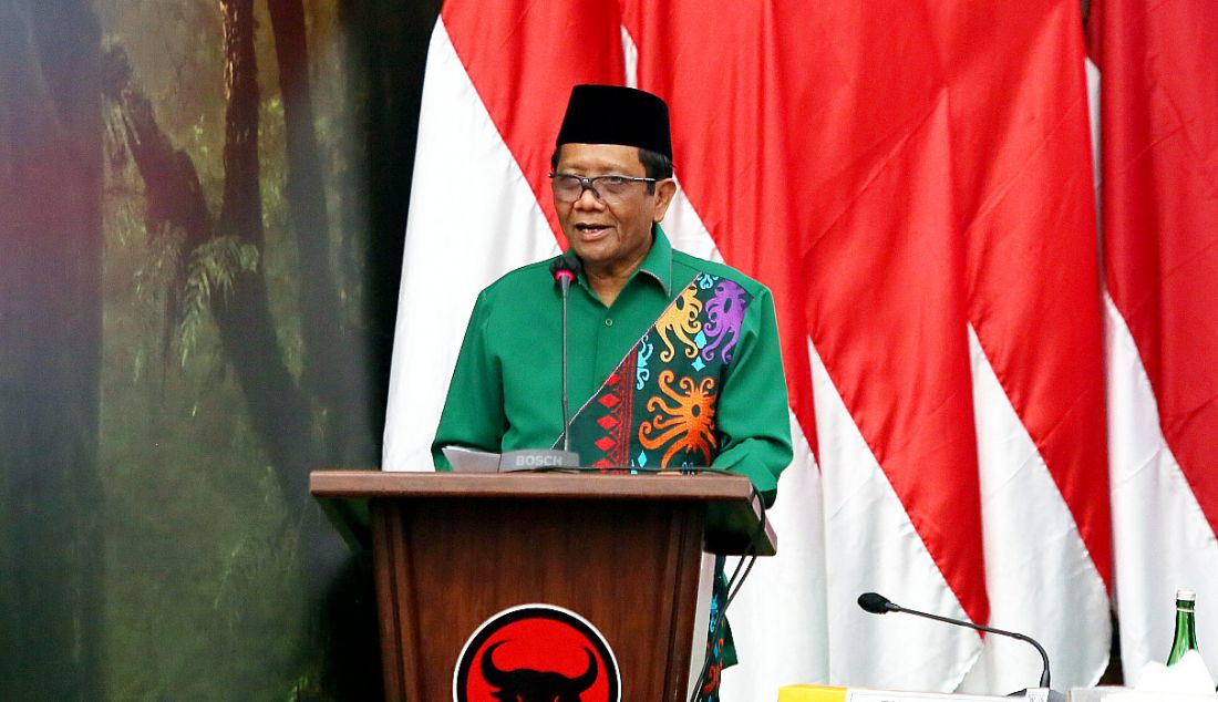 Bakal cawapres Mahfud MD di Kantor DPP PDI Perjuangan, Jakarta, Rabu (18/10). - JPNN.com