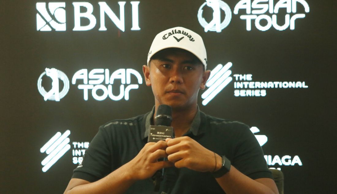 Pegolf Indonesia Naraajie Emerald Ramadhanputra saat konferensi pers menjelang turnamen BNI Indonesian Masters 2023 di Royale Jakarta Golf Club, Jakarta, Selasa (14/11). Indonesian Masters 2023 menjadi ajang premium Asian Tour bagi pegolf profesional dengan total hadiah 1,5 juta dolar AS yang digelar 16-19 November 2023 di Royale Jakarta Golf Club. - JPNN.com