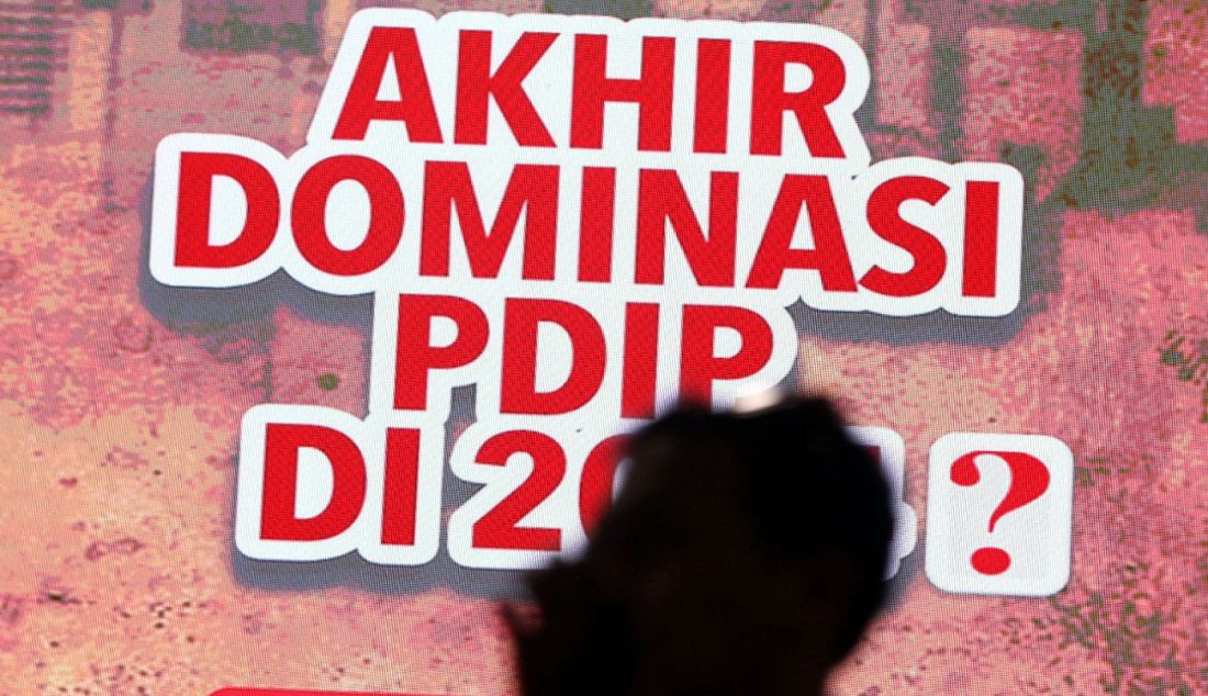 LSI Denny JA memaparkan temuan dan analisis survei nasional soal elektabilitas partai politik, Selasa (19/12). - JPNN.com