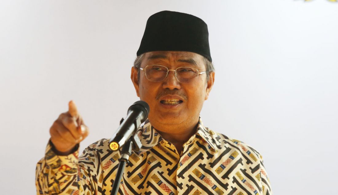 Mantan Ketua Mahkamah Konstitusi (MK) Jimly Asshiddiqie saat Peluncuran buku Ketua MPR RI Bambang Soesetyo dengan judul Konstitusi Butuh 'Pintu Darurat', Jakarta, Rabu (17/1). - JPNN.com