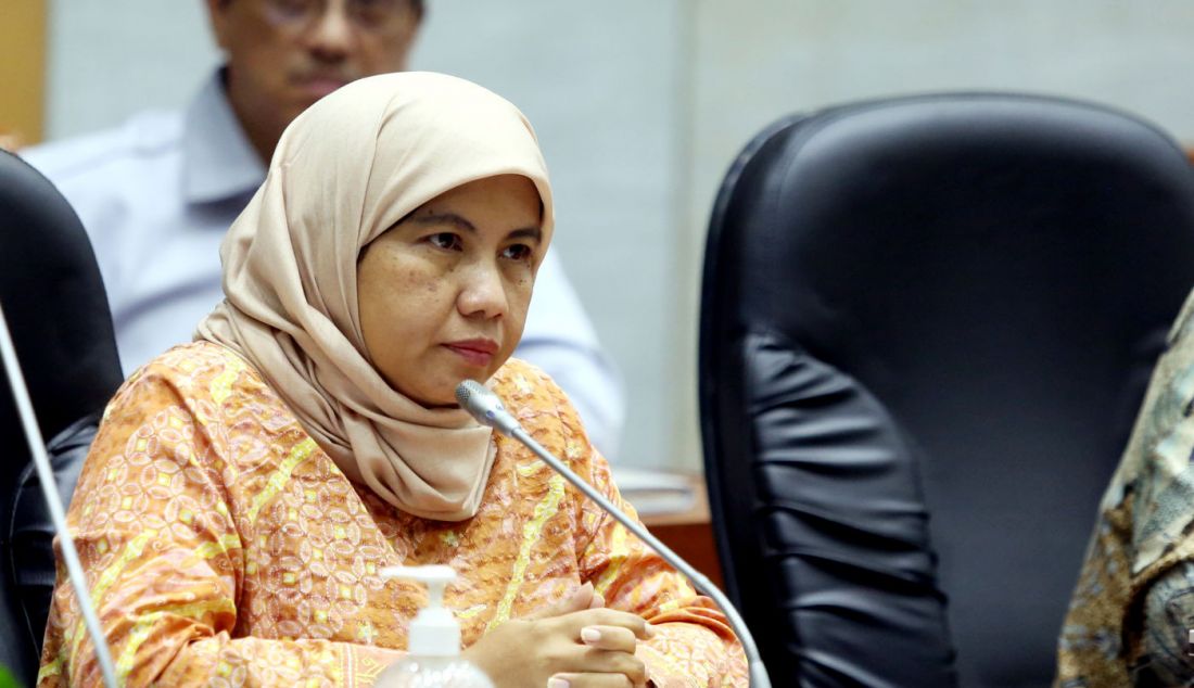 Wakil Ketua Komisi VIII DPR Diah Pitaloka rapat kerja (Raker) dengan Komisi VIII DPR di Gedung DPR, Jakarta, Senin (18/3). Rapat tersebut membahas tentang evaluasi pelaksanaan APBN Tahun 2023 dan Isu-Isu Aktual. - JPNN.com