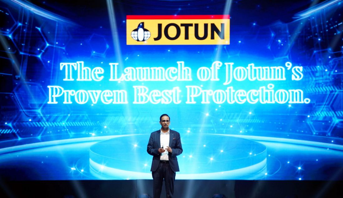 President Director PT. Jotun Indonesia Arun Kumar saat peluncuran Jotun Jotashield Infinity, Denpasar (3/6). JOTUN resmi meluncurkan produk cat eksterior premium terbaru yaitu Jotun Jotashield Infinity yang telah diuji melalui serangkaian pengujian ketat dan disertifikasi sebagai yang terbaik oleh laboratorium independen terkemuka. Jotashield Infinity juga menjadi pilihan utama cat eksterior, dalam penelitian yang melibatkan lebih dari 400 pemilik rumah dan tukang cat di seluruh Asia Tenggara. - JPNN.com