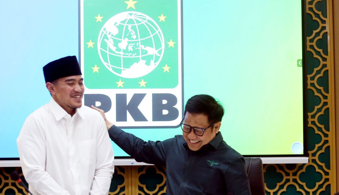 Ketua Umum Partai Solidaritas Indonesia (PSI) Kaesang Pangarep saat bertemu dengan Ketua Umum PKB Muhaimin Iskandar di Kantor DPP PKB, Jakarta, Selasa (6/8). Kaesang datang bersama elite PSI lainnya dalam rangka bersilaturahmi dan menjajaki peluang kerja sama politik jelang Pilkada Serentak 2024. - JPNN.com