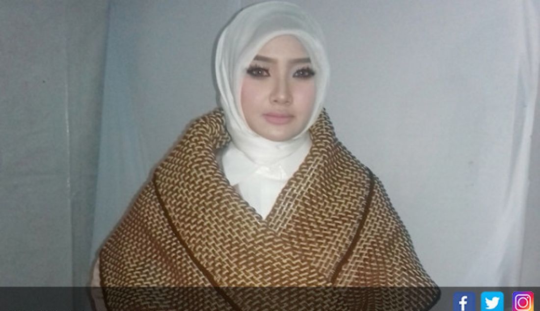  Cita Citata Ingin Memakai Hijab - JPNN.com