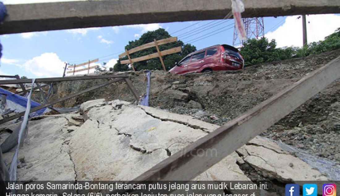 Jalan poros Samarinda-Bontang terancam putus jelang arus mudik Lebaran ini. Hingga kemarin, Selasa (6/6), perbaikan lanjutan ruas jalan yang longsor di depan Kebun Raya Unmul Samarinda belum juga terlihat, yang ada hanya ada pengumuman agar pengendara berhati-hati. - JPNN.com