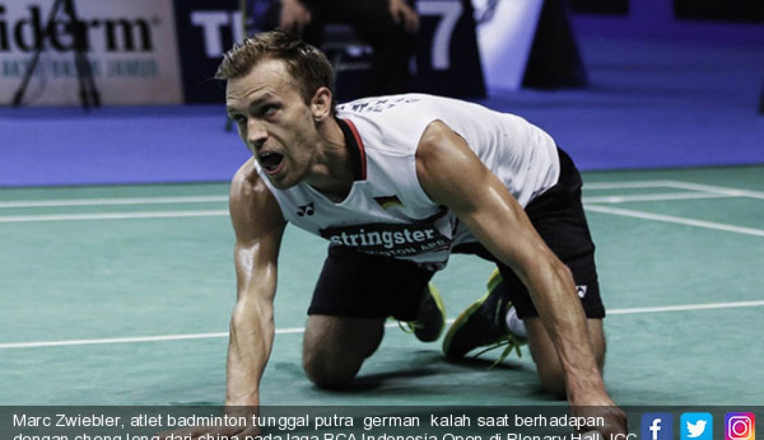 Marc Zwiebler, atlet badminton tunggal putra german kalah saat berhadapan dengan cheng long dari china pada laga BCA Indonesia Open di Plenary Hall JCC, Jakarta (14/6). - JPNN.com