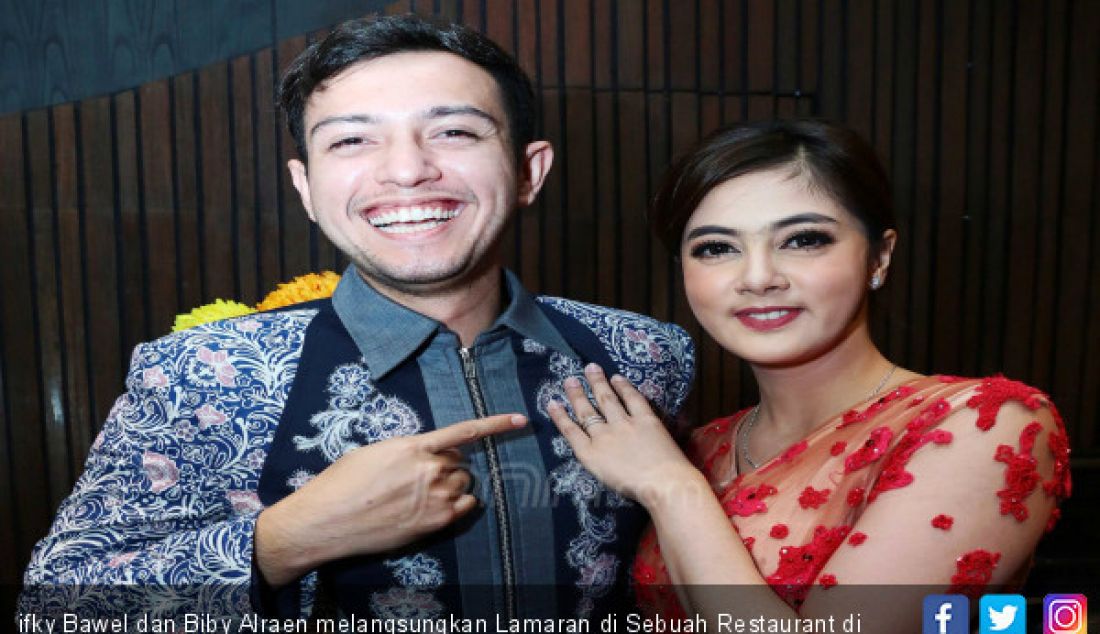 Rifky Bawel dan Biby Alraen melangsungkan Lamaran di Sebuah Restaurant di Jakarta, Minggu (1/10). - JPNN.com