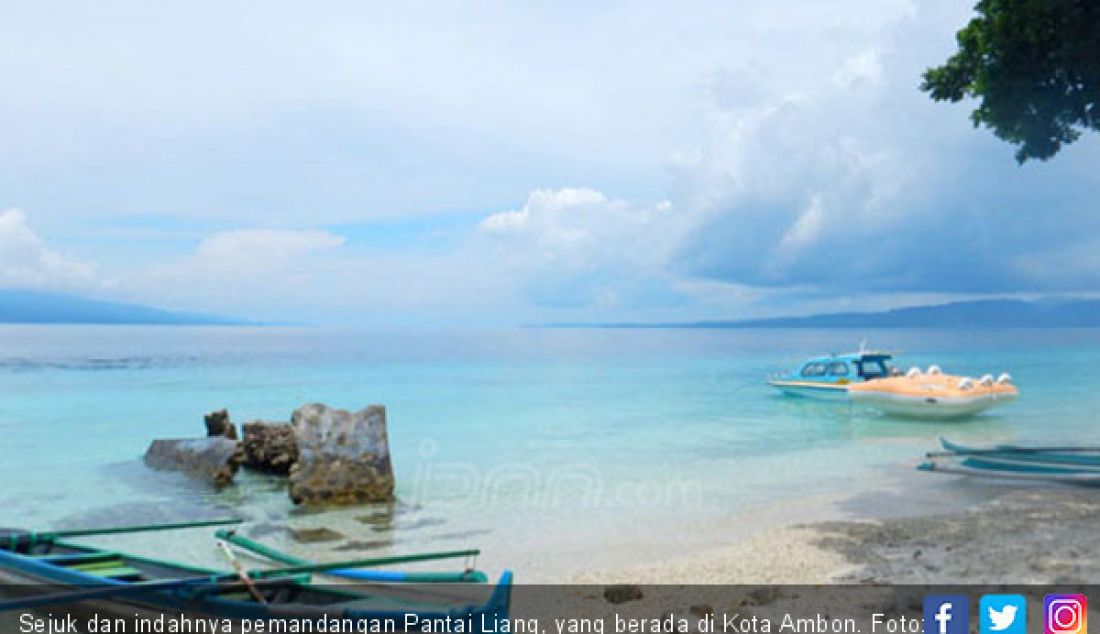 Sejuk dan indahnya pemandangan Pantai Liang, yang berada di Kota Ambon. - JPNN.com