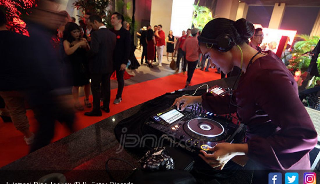 Iluistrasi Disc Jockey (DJ). - JPNN.com