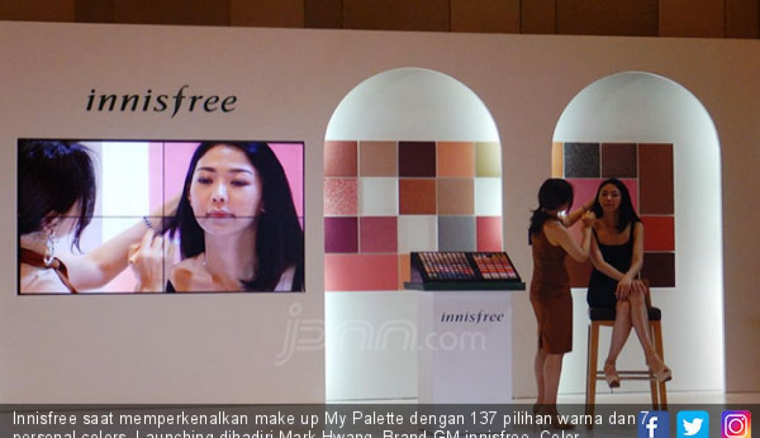 Innisfree saat memperkenalkan make up My Palette dengan 137 pilihan warna dan 7 personal colors. Launching dihadiri Mark Hwang, Brand GM innisfree, Color, Consultant Expert Su Jin Bae dan Eunji Kim (make up artis korea) - JPNN.com