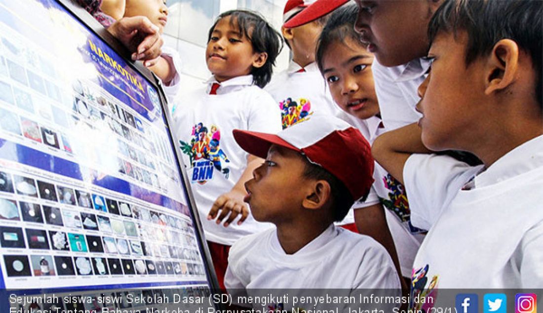 Sejumlah siswa-siswi Sekolah Dasar (SD) mengikuti penyebaran Informasi dan Edukasi Tentang Bahaya Narkoba di Perpusatakaan Nasional, Jakarta, Senin (29/1). Edukasi bekerjasama dengan Perpustakaan Nasional dan BNN. - JPNN.com